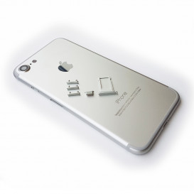 Корпус для Apple iPhone 7 сріблястий, висока якість